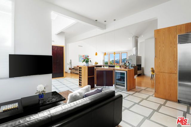 817 ENCHANTED Way, Pacific Palisades (los Angeles), CA 90272