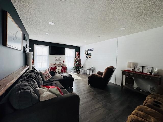 37165 County 7, Bagley, MN 56621