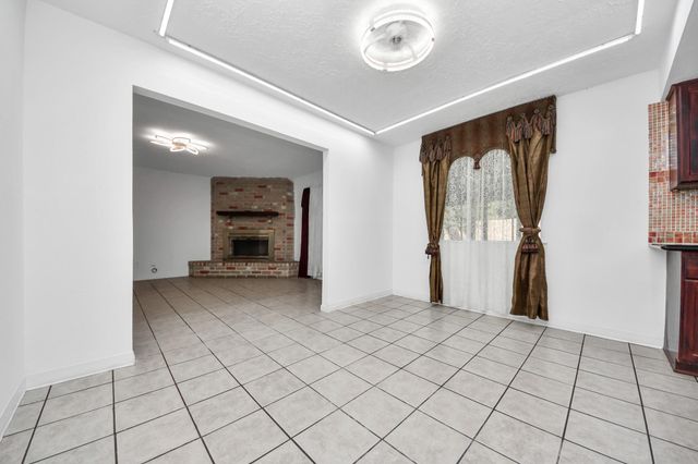 8407 Rivercross Road, Houston, TX 77064