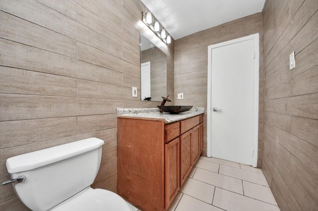 8407 Rivercross Road, Houston, TX 77064