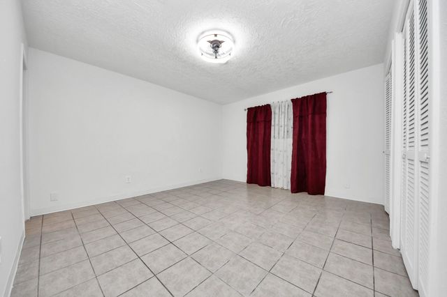 8407 Rivercross Road, Houston, TX 77064