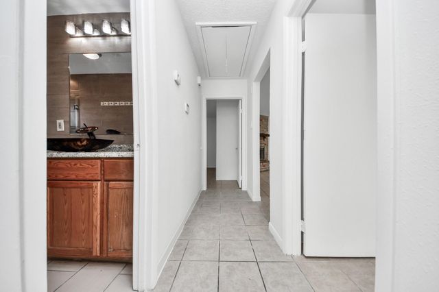 8407 Rivercross Road, Houston, TX 77064