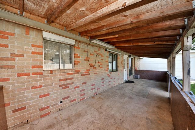 8407 Rivercross Road, Houston, TX 77064