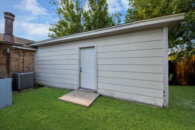 8407 Rivercross Road, Houston, TX 77064