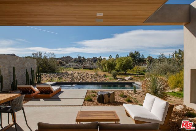 5047 Brisbane Avenue, Yucca Valley, CA 92284