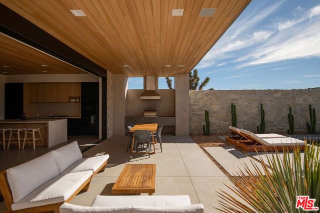 5047 Brisbane Avenue, Yucca Valley, CA 92284
