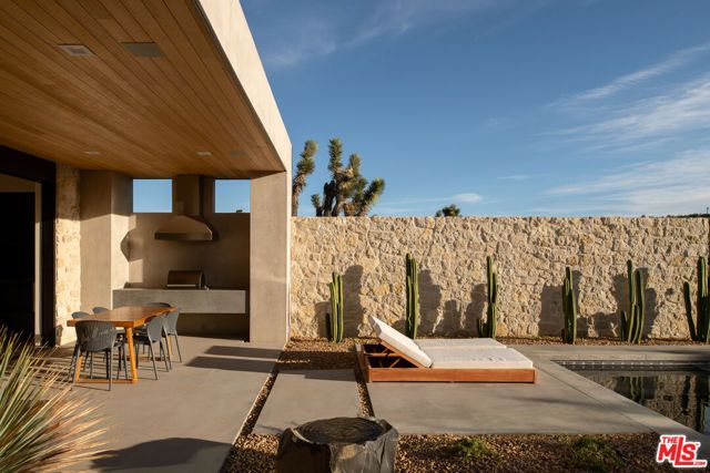 5047 Brisbane Avenue, Yucca Valley, CA 92284