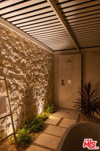 5047 Brisbane Avenue, Yucca Valley, CA 92284