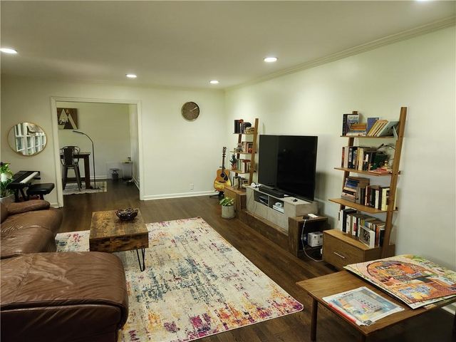 2364 Clairmont Road NE, Atlanta, GA 30329