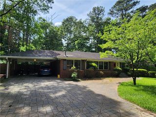 2364 Clairmont Road NE, Atlanta, GA 30329