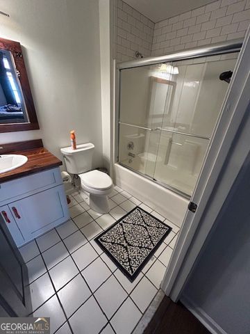 269 N Hull Street APT 202, Athens, GA 30601