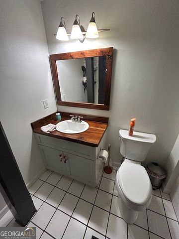 269 N Hull Street APT 202, Athens, GA 30601