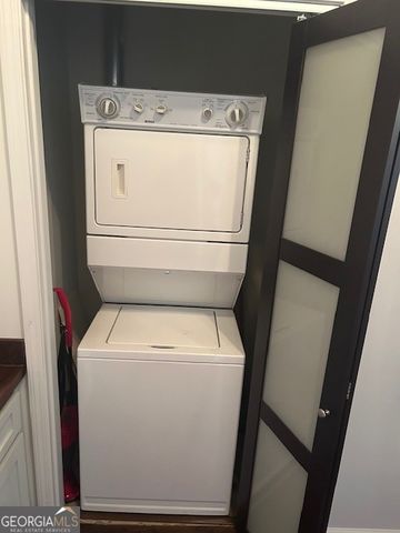 269 N Hull Street APT 202, Athens, GA 30601