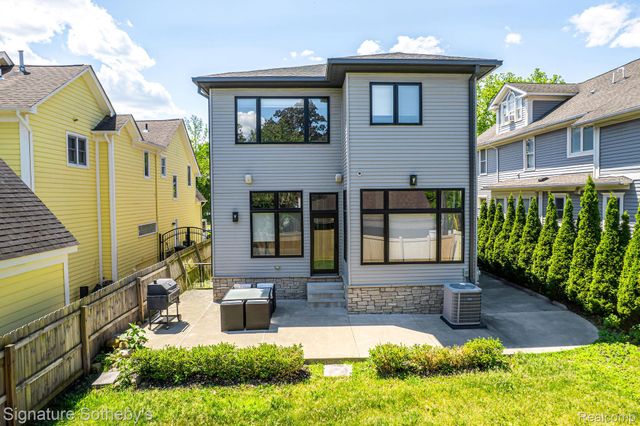 751 S Bates Street, Birmingham, MI 48009