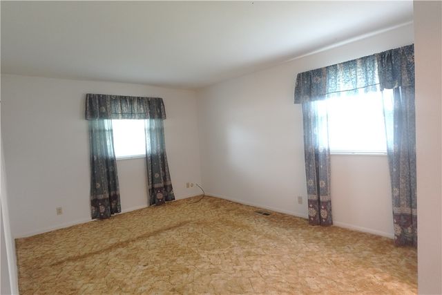 416 Rising Hill Drive, Fairborn, OH 45324