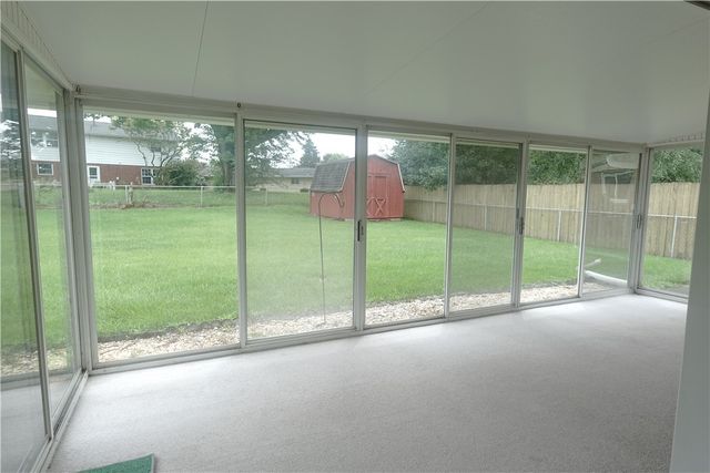 416 Rising Hill Drive, Fairborn, OH 45324
