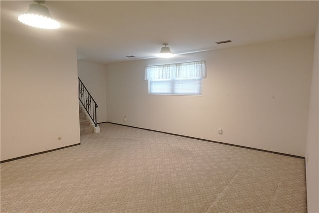 416 Rising Hill Drive, Fairborn, OH 45324