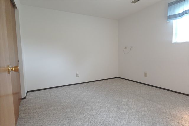 416 Rising Hill Drive, Fairborn, OH 45324