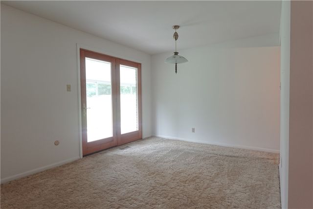 416 Rising Hill Drive, Fairborn, OH 45324