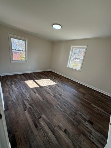 126 ROLLING OAKS DR, Somerville, TN 38068