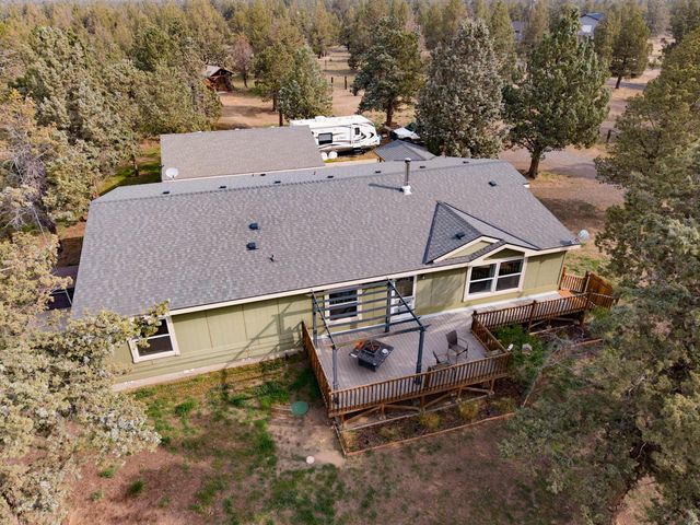 6776 SW Buckskin Lane, Terrebonne, OR 97760