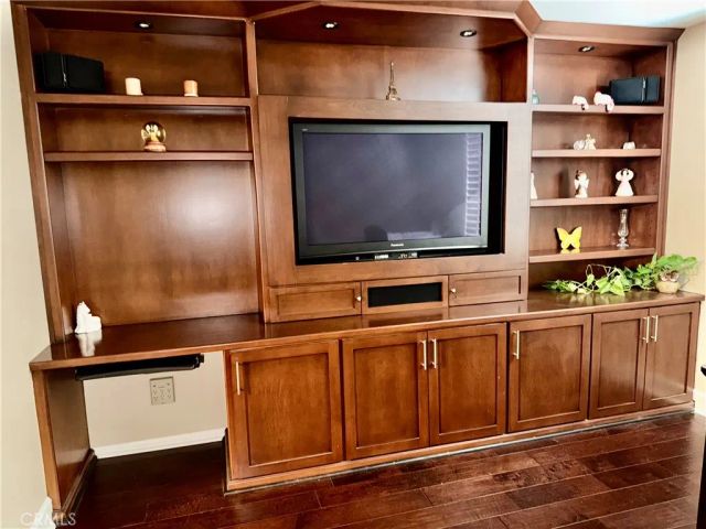 22661 Teakwood, Mission Viejo, CA 92692