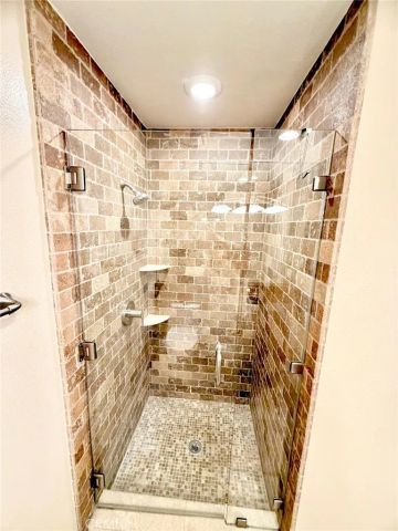 22661 Teakwood, Mission Viejo, CA 92692