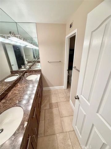 22661 Teakwood, Mission Viejo, CA 92692