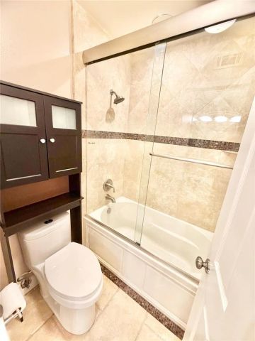 22661 Teakwood, Mission Viejo, CA 92692