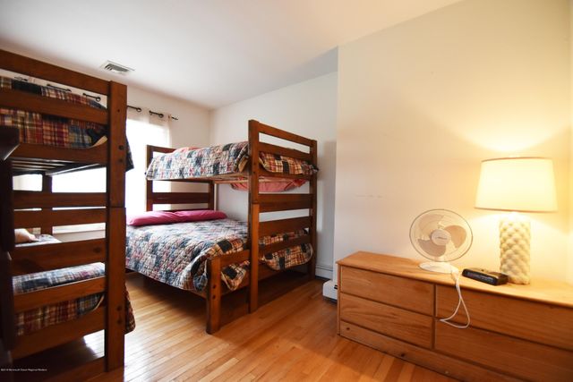 637 Beacon Boulevard, Sea Girt, NJ 08750