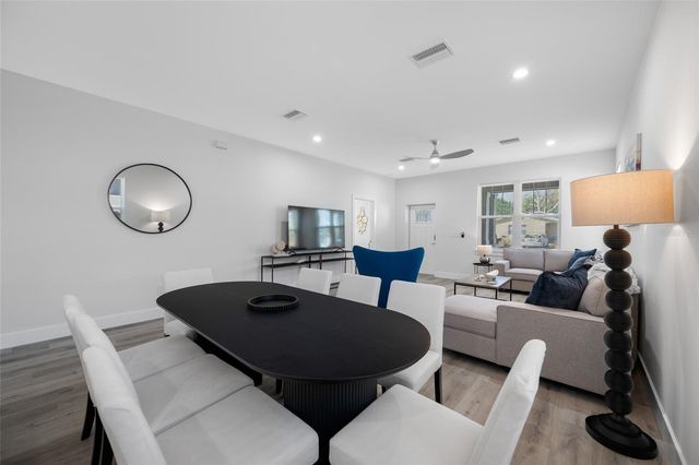 2150 43RD TERRACE N, St Petersburg, FL 33714