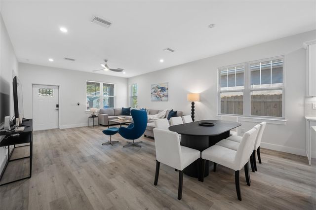 2150 43RD TERRACE N, St Petersburg, FL 33714