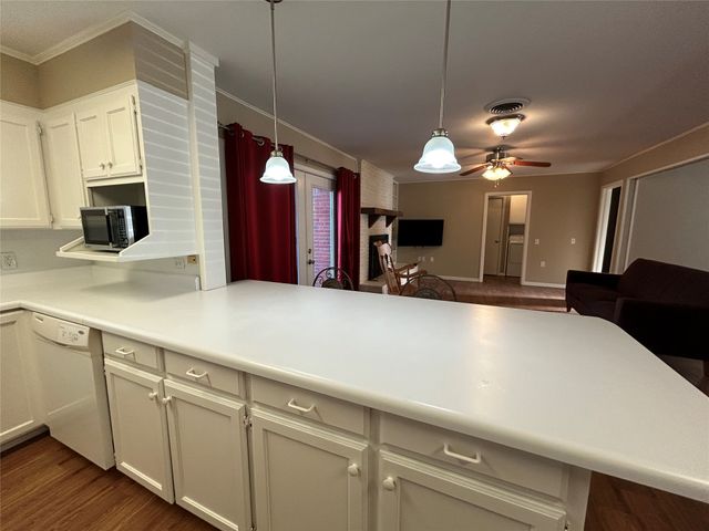 1608 Fisher Street, Goldthwaite, TX 76844