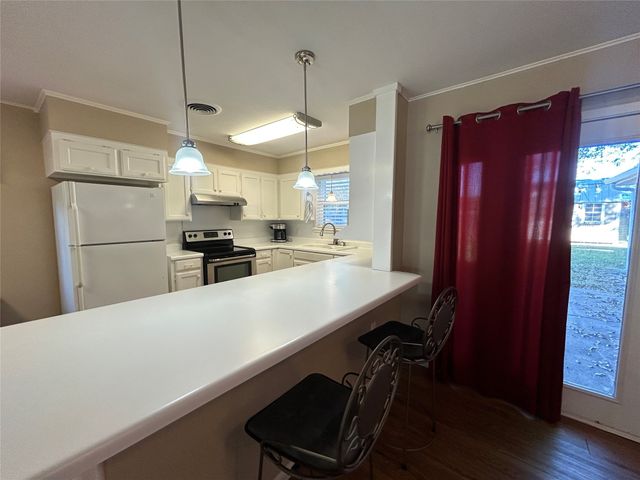 1608 Fisher Street, Goldthwaite, TX 76844