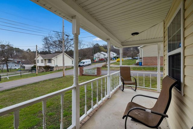 98 Stegall Street, Rossville, GA 30741