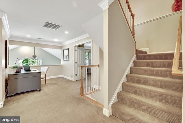 2961 WILSON AVE, Oakton, VA 22124