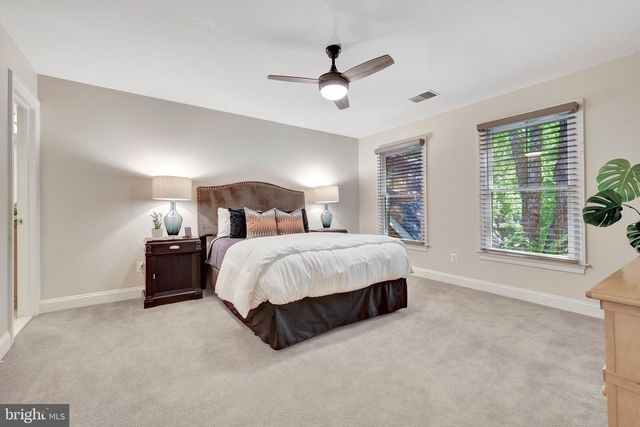 2961 WILSON AVE, Oakton, VA 22124