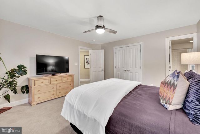 2961 WILSON AVE, Oakton, VA 22124