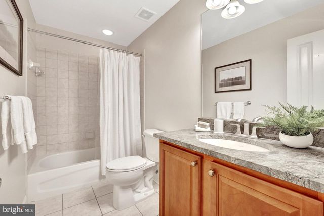 2961 WILSON AVE, Oakton, VA 22124