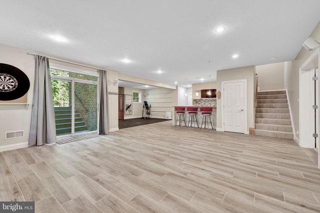 2961 WILSON AVE, Oakton, VA 22124