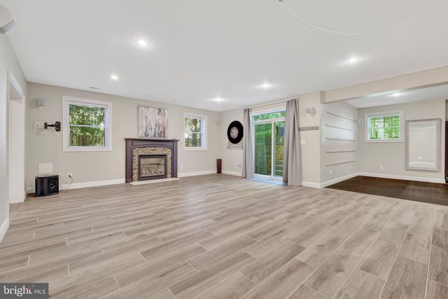 2961 WILSON AVE, Oakton, VA 22124