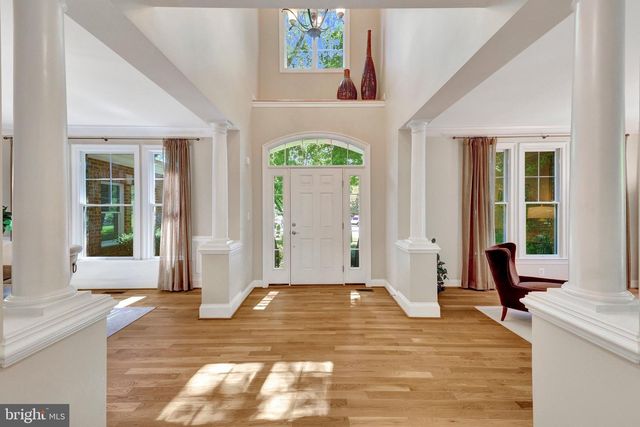 2961 WILSON AVE, Oakton, VA 22124