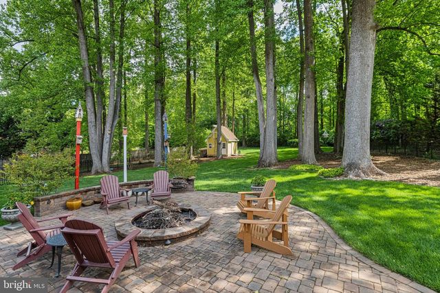 2961 WILSON AVE, Oakton, VA 22124