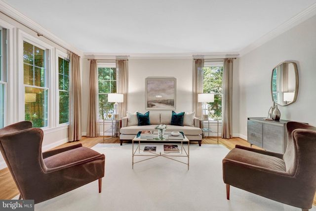 2961 WILSON AVE, Oakton, VA 22124