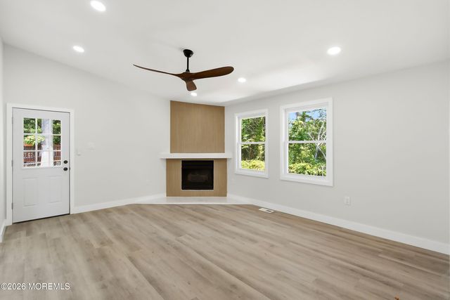 504 Kadlubeck Way, Little Egg Harbor, NJ 08087