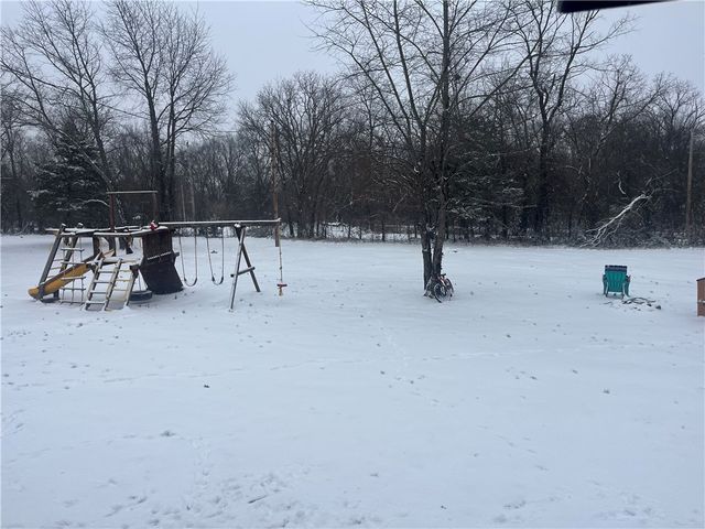 805 6th Avenue, Gravette, AR 72736