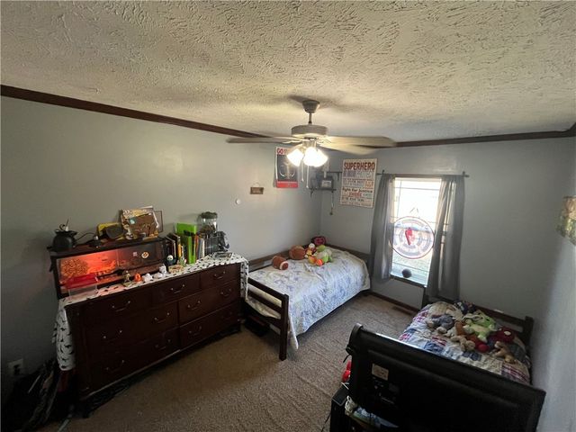 805 6th Avenue, Gravette, AR 72736