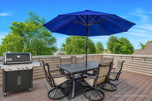 5642 N LOCKWOOD Avenue, Chicago, IL 60646