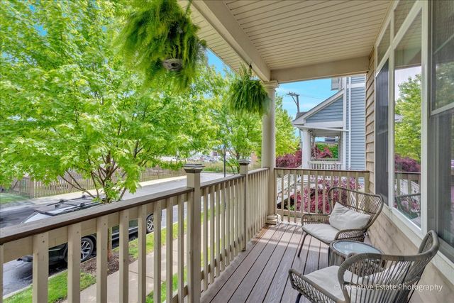 5642 N LOCKWOOD Avenue, Chicago, IL 60646