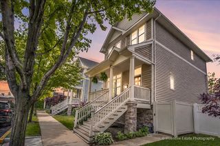 5642 N LOCKWOOD Avenue, Chicago, IL 60646